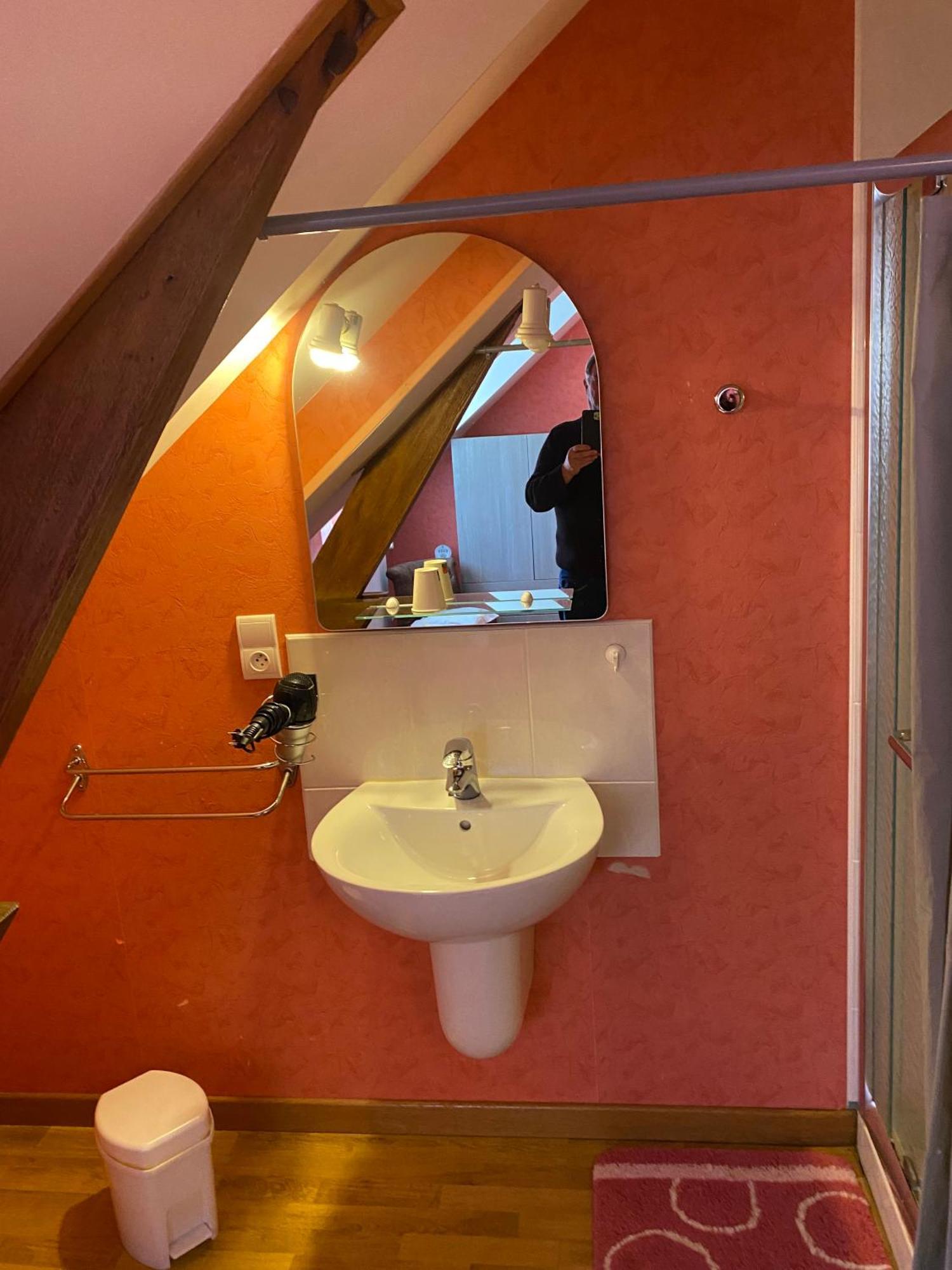 Le Petitepinay Bed & Breakfast Moitron-sur-Sarthe Eksteriør bilde